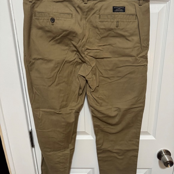 Men’s Light Brown Chino Pants (34x30) | Banana Republic “Mason” - Picture 6 of 10